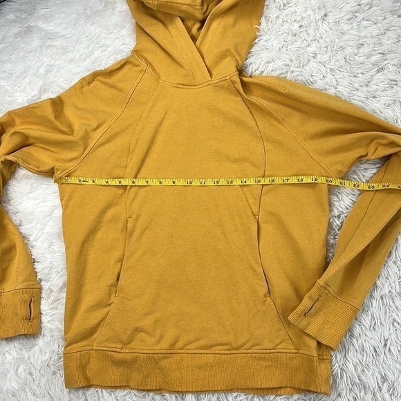 Lululemon Scuba Pullover Heathered Honey Lemon - Picture 2 of 6